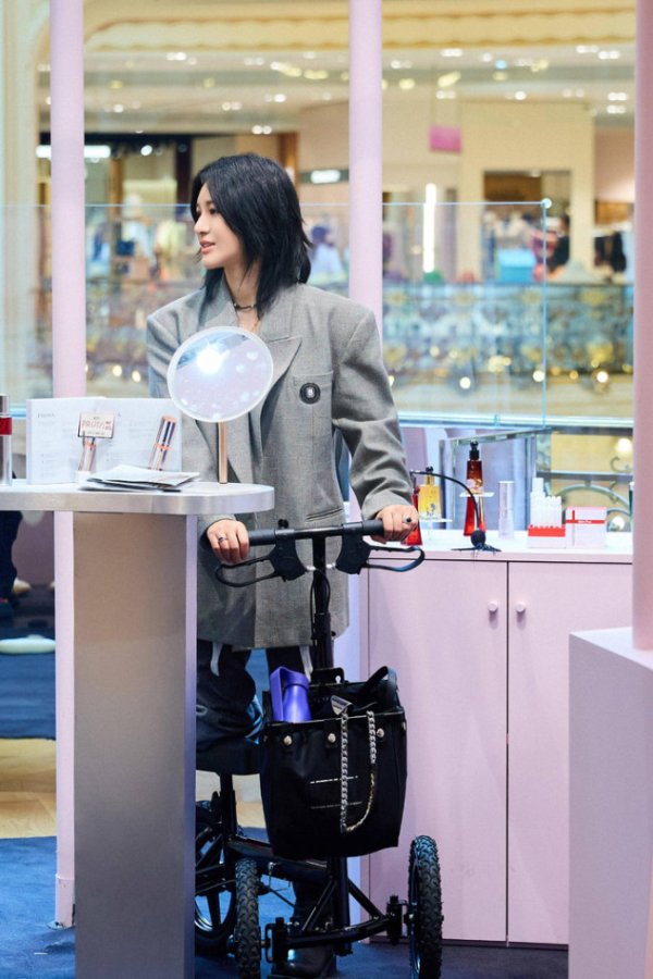 赚配网 《巴黎合伙人》双店经营迎考验 国货出海渠道再升级